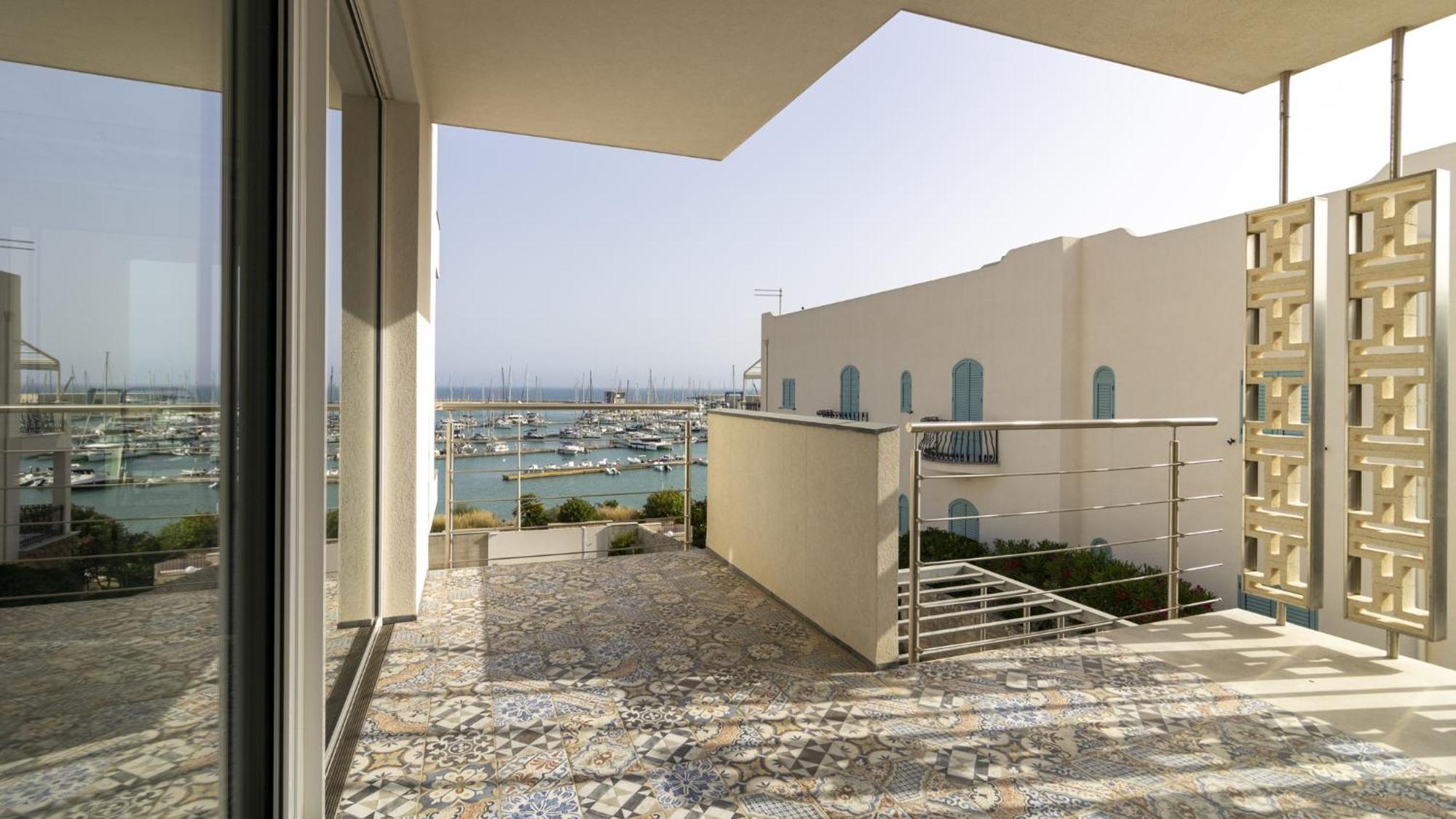 Vista Mare Apartments Marina di Ragusa Exteriör bild